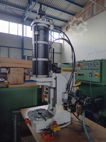 Besten Machines Besten Machines Besten Machines
