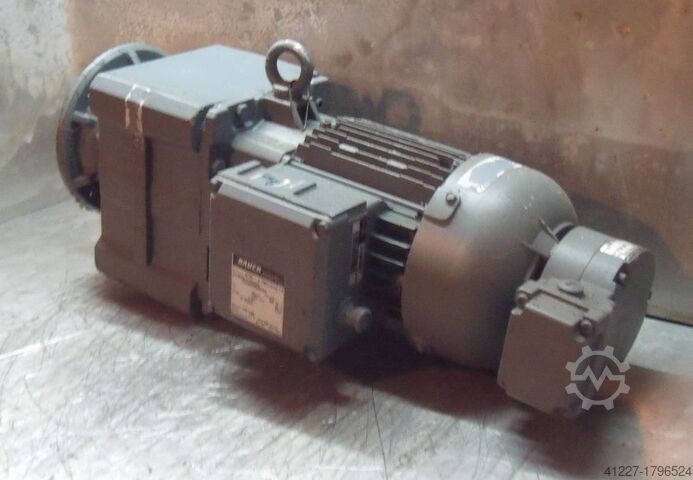 ギヤードモーター 1.1 kW 54 rpm BAUER BG40-37
