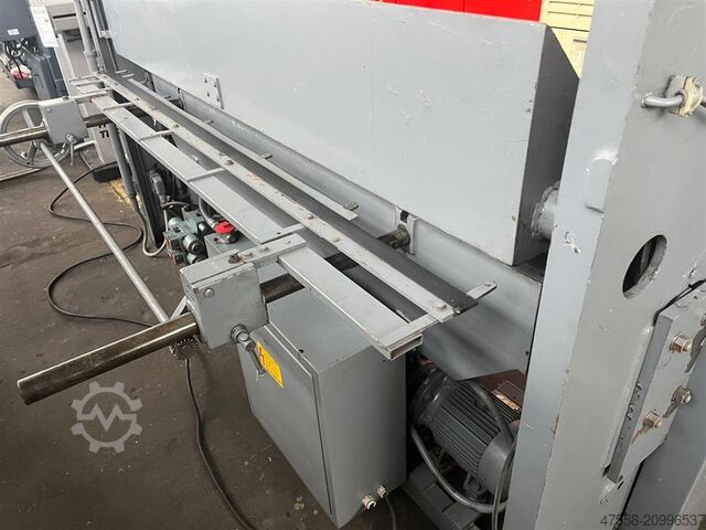 Máy gấp - thủy lực RAS 69.20