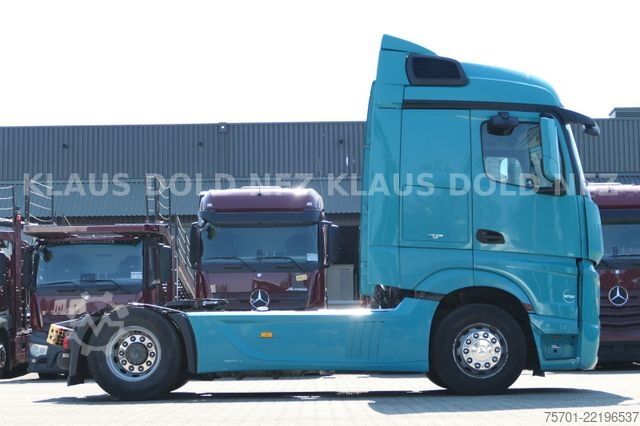 Standard SZM MERCEDES-BENZ Actros 1848 Retarder 2-Tanks Euro 6