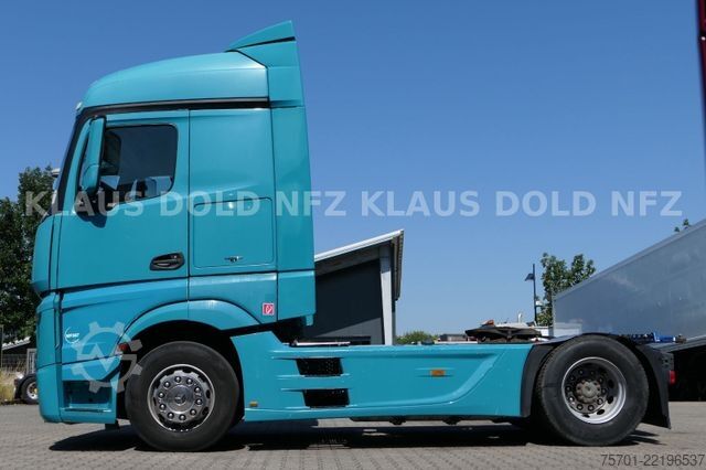 Standard SZM MERCEDES-BENZ Actros 1848 Retarder 2-Tanks Euro 6
