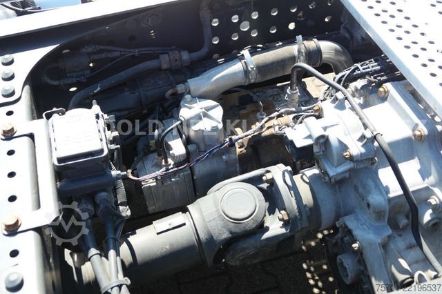 Standard SZM MERCEDES-BENZ Actros 1848 Retarder 2-Tanks Euro 6
