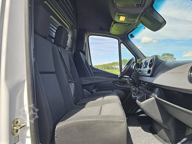 Kombi med högt tak MERCEDES-BENZ SPRINTER 516 CDI 4X4 ALLRAD L2H2