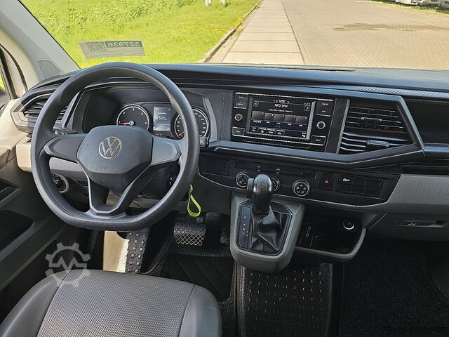Carrinha de tejadilho alto VOLKSWAGEN TRANSPORTER 2.0 TDI T6.1 150Pk L2H1 Autm