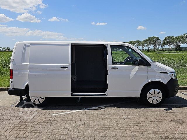 Carrinha de tejadilho alto VOLKSWAGEN TRANSPORTER 2.0 TDI T6.1 150Pk L2H1 Autm