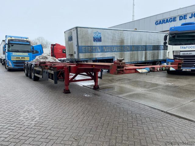 Preprava kontajnerov Groenewegen CC-12-27 / Container Chassis / 40 FT / BPW + Drums