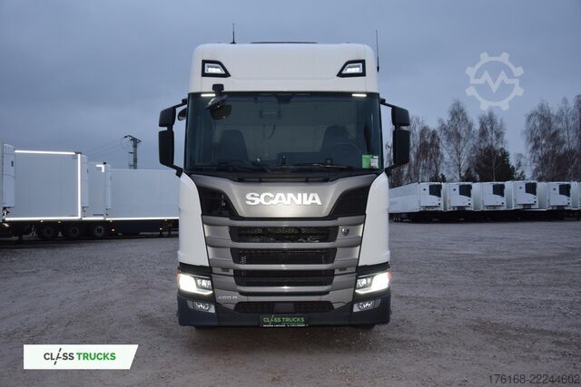 Standaard trekker SCANIA R460 CR20H ACC ADAS Package