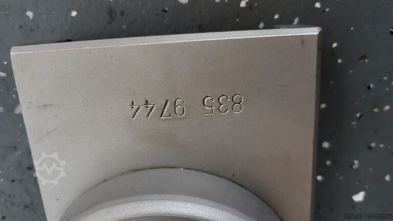 เครื่องแปรรูปเนื้อสัตว์ Vemag Haltevorrichtung 835