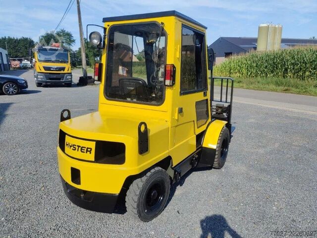  Hyster Forklift free lift / triple / side shift H60XM