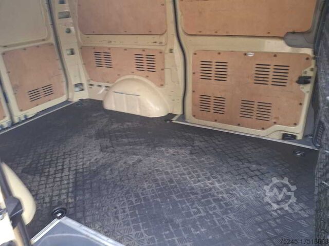 Furgone a pannelli Mercedes-Benz VITO 115 CDI 4X4