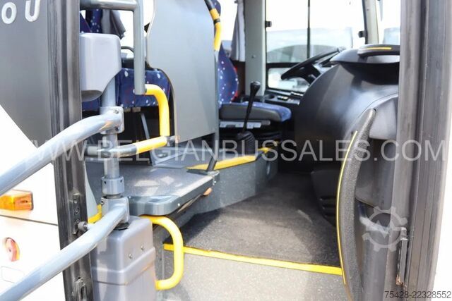 Minibusz Otokar Navigo U / 7.8m  / Lift / Manual / Airco