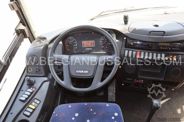 Minibusz Otokar Navigo U / 7.8m  / Lift / Manual / Airco
