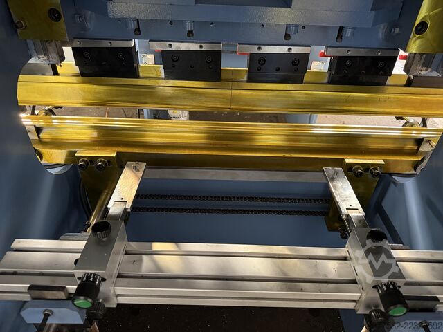 Hydraulische Abkantpresse 40x1320 mm Digima DC WCY-40T