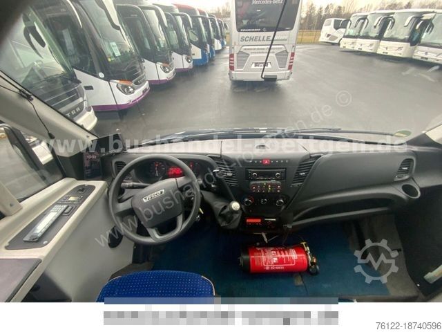 Minibas IVECO Irisbus 70C17 / Rosero