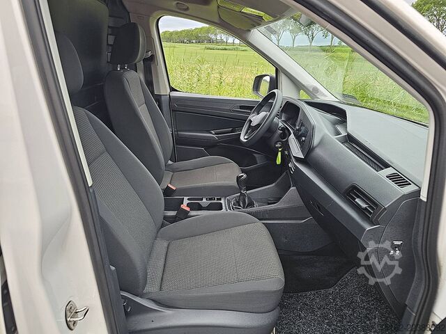 Kovček VOLKSWAGEN CADDY 2.0 TDI CARGO