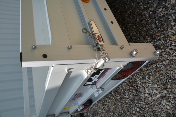Remolque de coche Koch U2 ALUBODEN 205X105X45CM 750KG