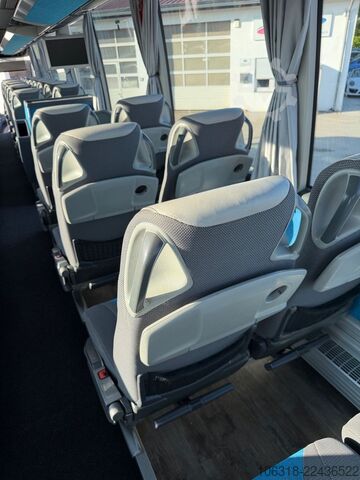 รถโค้ชโดยสาร SETRA S 516 HD    2 x verfügbar