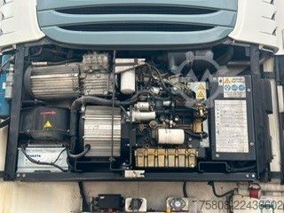 Treler separuh berpenyejuk SCHMITZ CARGOBULL SCB S3B Kühlkoffer Schmitz Lenk Lift Bi-Temp Dop