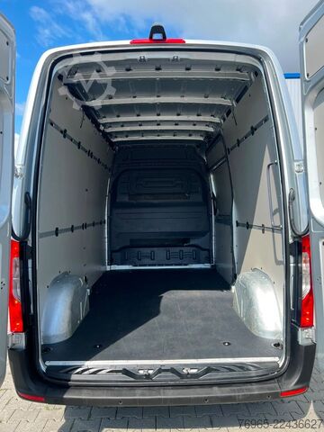 Kõrge katusega kaubik MERCEDES-BENZ Sprinter 215 9G-TR HOCH+LANG KLIMA 3-SITZ KAMERA