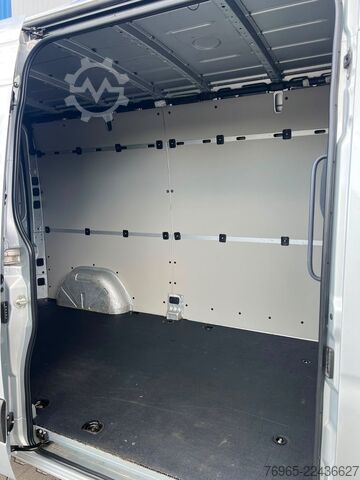 Kõrge katusega kaubik MERCEDES-BENZ Sprinter 215 9G-TR HOCH+LANG KLIMA 3-SITZ KAMERA