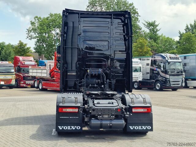 Standaard-SZM Volvo FH 13.500 Globetrotter XL 4x2 - NEW - Full spec...