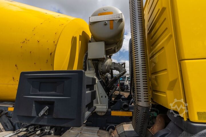  VOLVO FM 370 - LIEBHERR 10m3