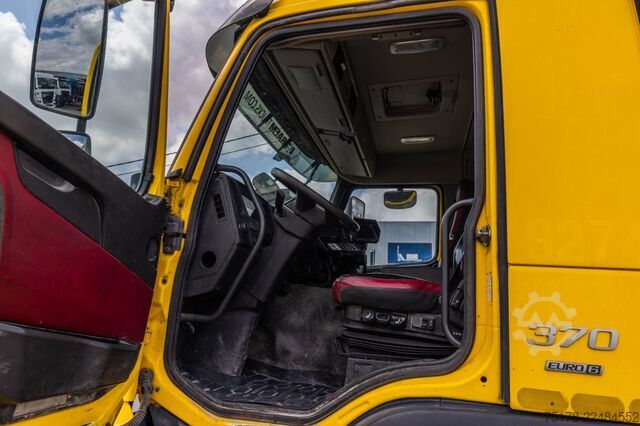Blender VOLVO FM 370 - LIEBHERR 10m3