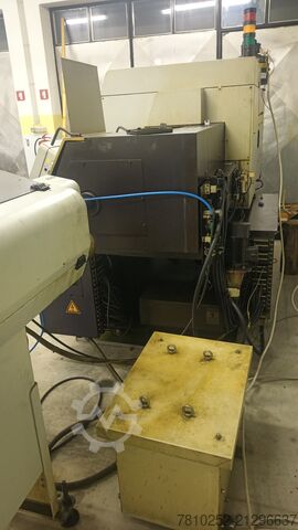 Torno automático de cabezal móvil CITIZEN C32 VIII