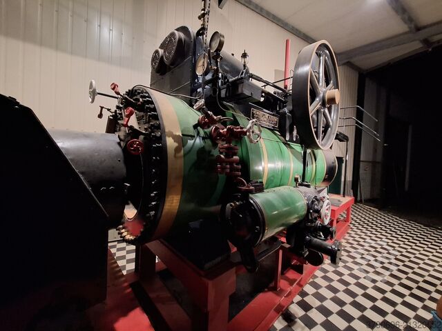 Vintage dráttarvélar Lanz Zweizylinder- Verbund-Heißdampf-Lokomobil