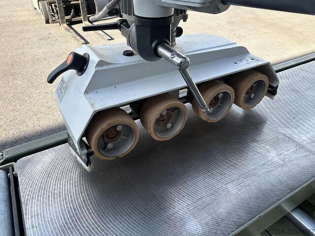 SCM T130NLL 1995 SCM T130NLL