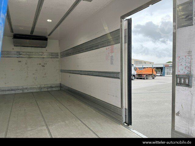 Camión frigorífico MERCEDES-BENZ 1224 L Kühlkoffer* TK T800R*Klima*LBW1,5 t*6,20m