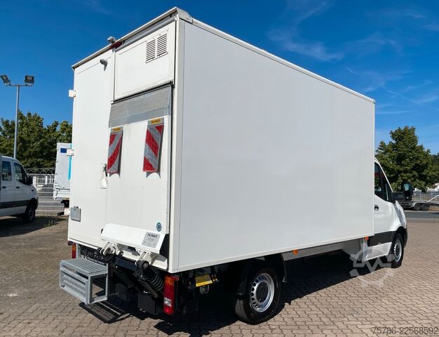 Furgão fechado MERCEDES-BENZ Sprinter 315 CDI L3 Koffer/ LBW 750 kg/ Tür/ AC