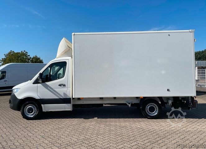 Furgão fechado MERCEDES-BENZ Sprinter 315 CDI L3 Koffer/ LBW 750 kg/ Tür/ AC