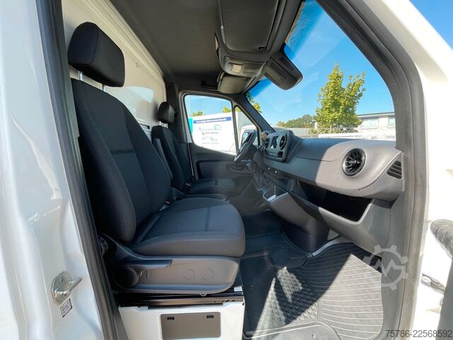 Furgão fechado MERCEDES-BENZ Sprinter 315 CDI L3 Koffer/ LBW 750 kg/ Tür/ AC