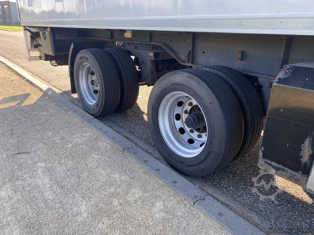 Transport në frigorifer/ngrirë Pacton TBZ 233 2-Axle Fridge / Carrier Vector 1800 / L...