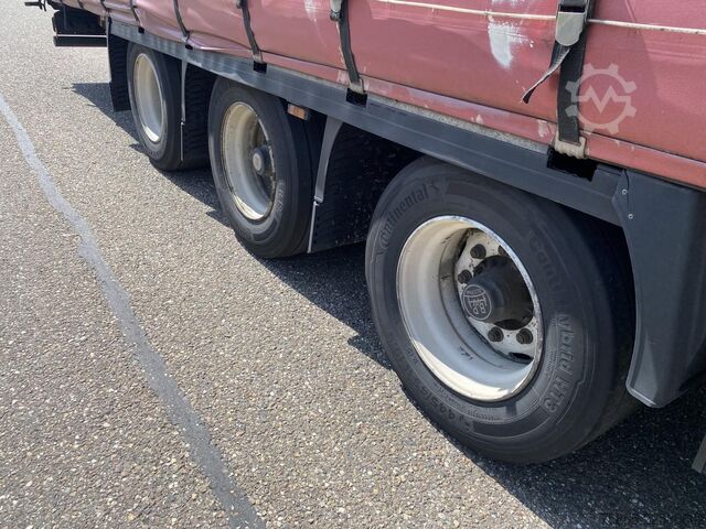 Volumentransport Krone N/A Mega / Curtains / Sideboards / BPW / Drumbr...