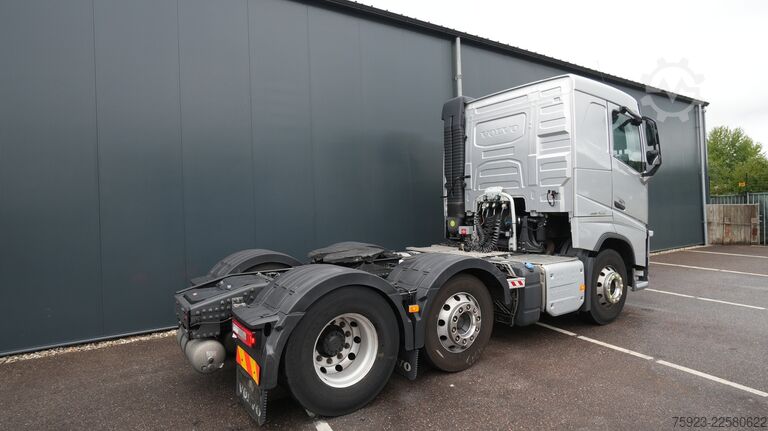 Zat berbahaya Volvo FH 420 6X2 Adr tractor unit