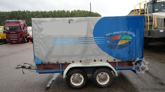¡Remolque Taurpalin EQUIPE con eje roto! EQUIPE Taurpalin trailer broken axle!