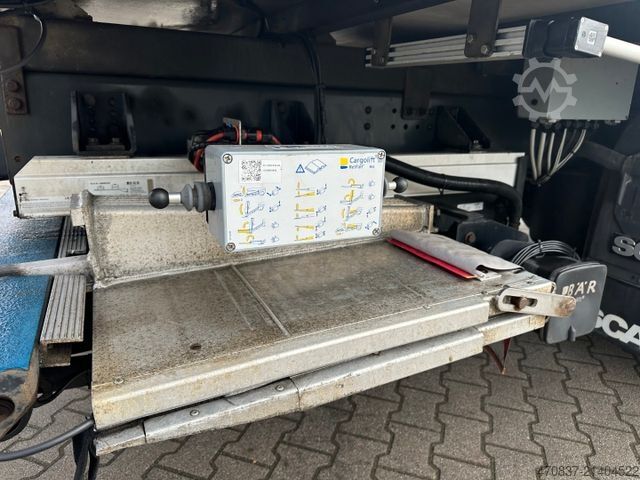 Kühlkoffer-LKW SCANIA P250 / LBW / Carrier 1150 MT / Seitentür / Trenn