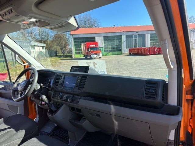 Komercijalno vozilo sa visokim krovom MAN TGE 3.180 / Schalter / 4x4 Motion