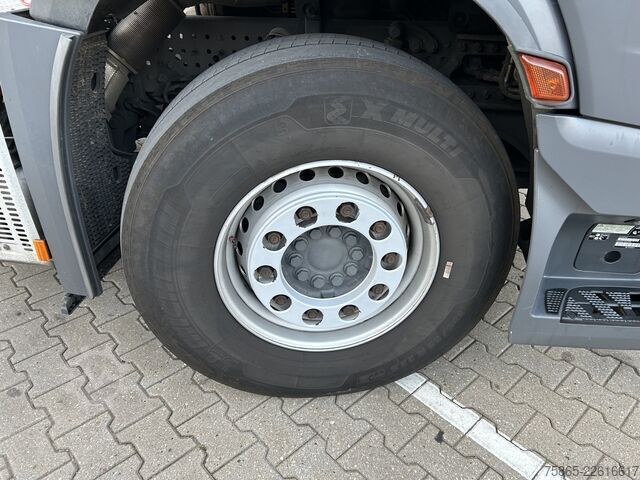SZM standarde Mercedes-Benz Actros 1845 Gigaspace / Tacho V2 / 393 dkm / Bl...