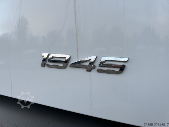 Standard-SZM Mercedes-Benz Actros 1845 Gigaspace / Tacho V2 / 393 dkm / Bl...