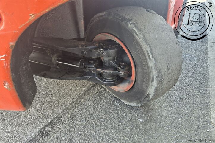 Stivuitoare diesel Linde H70D