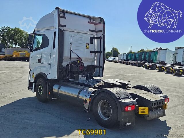  Iveco S-Way 460