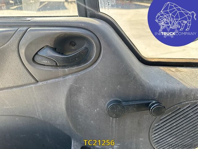  Ford -