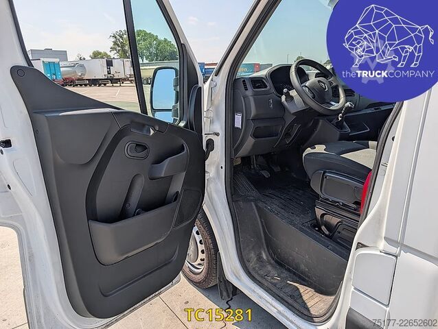 Koffer Renault Master 2.2 DCI KOFFER MET LIFT