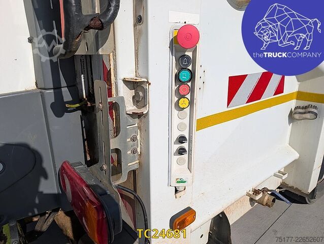 Автомобиль для сбора мусора Renault Premium 320