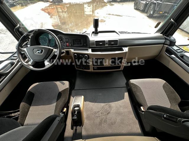 Volume trekker MAN TGL 12.250 4x2 BL