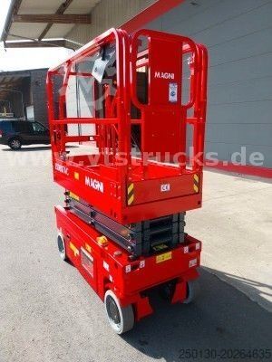 Platformă de lucru MAGNI Magni ES0807AC 7.8m Scherenbühne elektrisch 6x