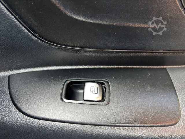 รถตู้ตู้ทึบ Mercedes-Benz Vito 109 BlueTEC Kasten Kompakt